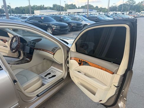Used 2003 Mercedes-Benz E 320 Sedan image 11
