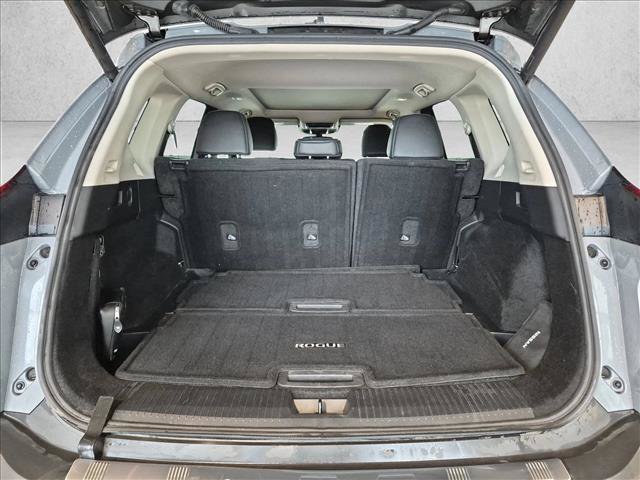 Used 2021 Nissan Rogue SL FWD image 6