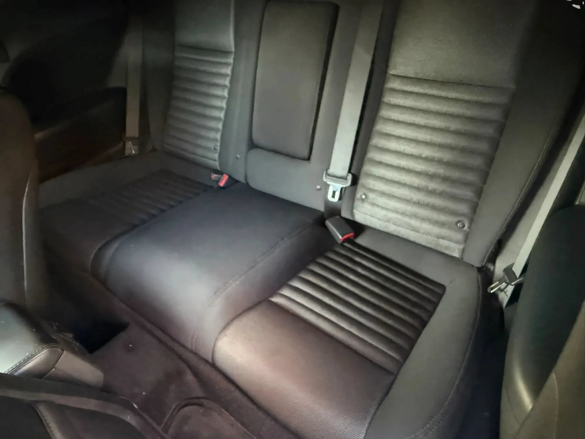 Used 2011 Dodge Challenger R/T w/ Electronics Convenience Group RWD image 16