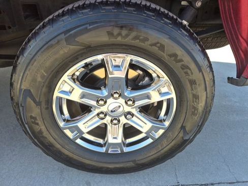 Used 2022 Ford F150 Lariat w/ Equipment Group 502A High image 4