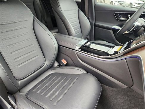 Certified 2025 Mercedes-Benz GLC 300 4MATIC image 14