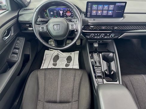 Used 2023 Honda Accord Sport image 29