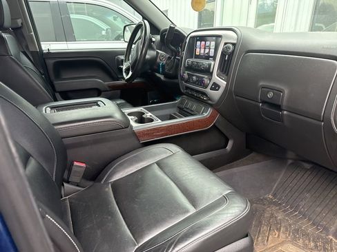 Used 2017 GMC Sierra 1500 SLT w/ SLT Premium Package image 4
