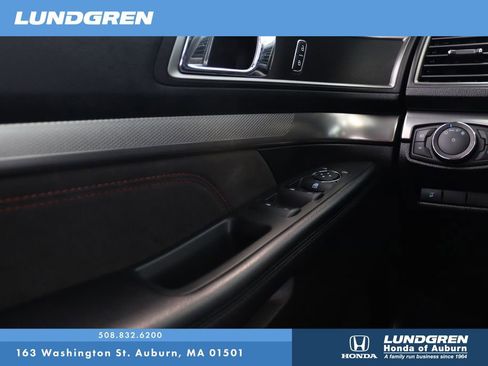 Used 2018 Ford Explorer XLT w/ Equipment Group 202A image 26