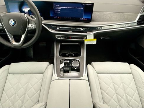 New 2026 BMW X5 xDrive40i AWD/4WD image 13