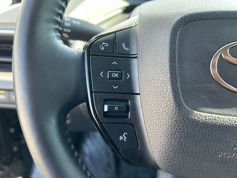 Used 2023 Toyota Prius XLE image 13