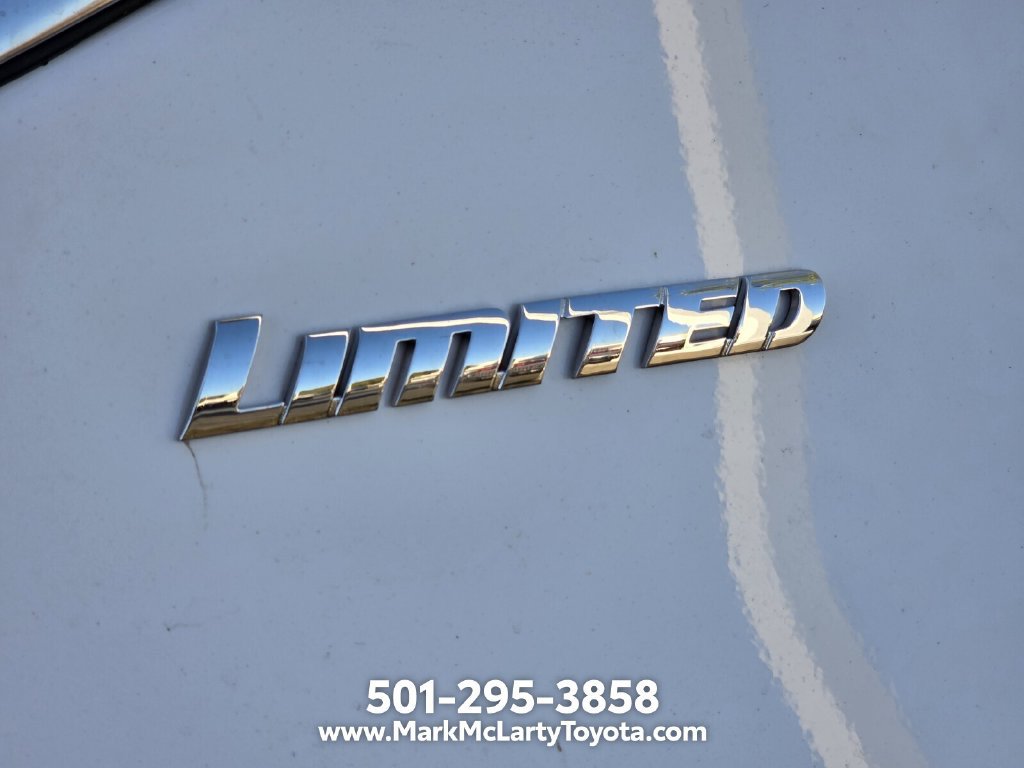 Used 2026 Toyota Tundra Limited AWD/4WD image 7