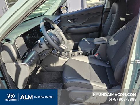 New 2026 Hyundai Kona SEL Premium image 4