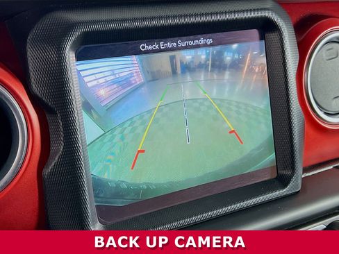 Used 2018 Jeep Wrangler Unlimited Rubicon image 10