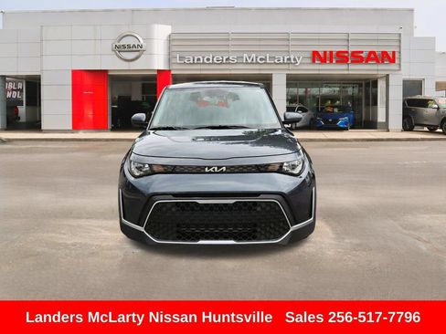 Used 2024 Kia Soul LX w/ Option Group 015 FWD image 11