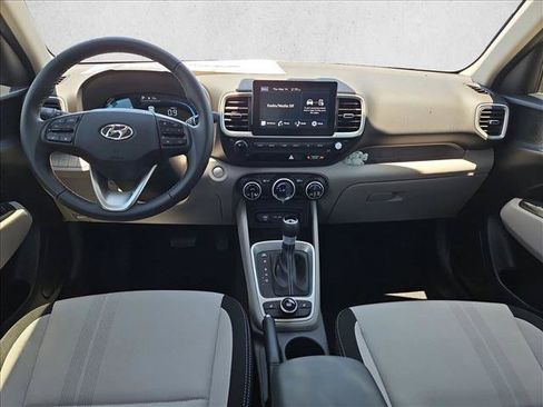 New 2026 Hyundai Venue SEL FWD image 15