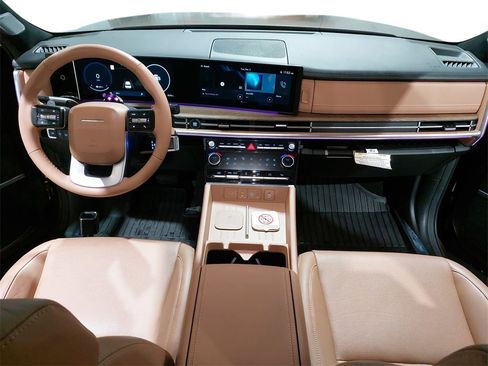 Used 2025 Hyundai Santa Fe Limited image 9