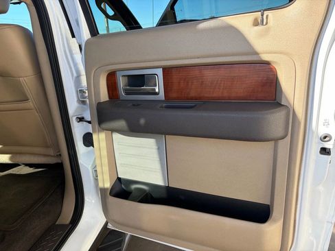 Used 2010 Ford F150 Lariat image 34