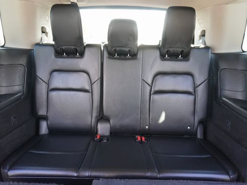 Used 2023 Nissan Pathfinder SL image 19