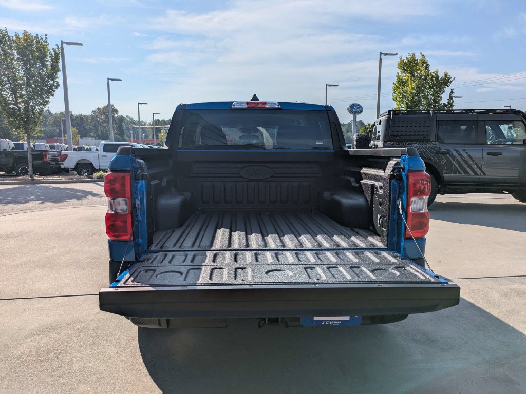 New 2026 Ford Maverick XLT FWD image 6