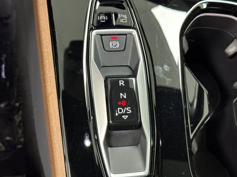 Used 2025 Audi A5 2.0T Premium Plus w/ Premium Plus AWD/4WD image 21