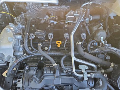 Used 2021 Nissan Rogue SV w/ Premium Package image 39