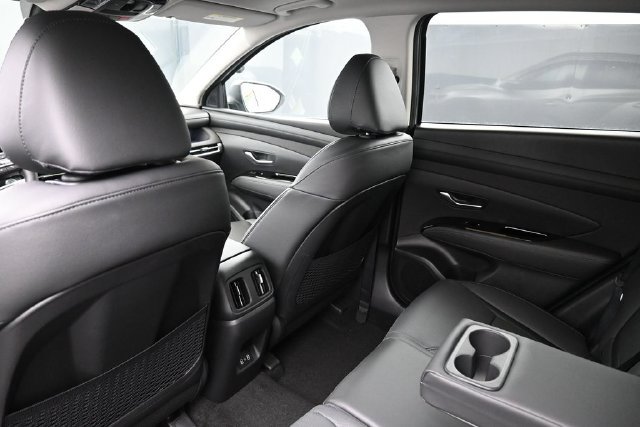 New 2026 Hyundai Tucson Limited AWD/4WD image 19