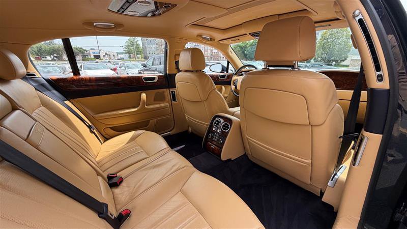 Used 2006 Bentley Flying Spur Flying Spur AWD/4WD image 19