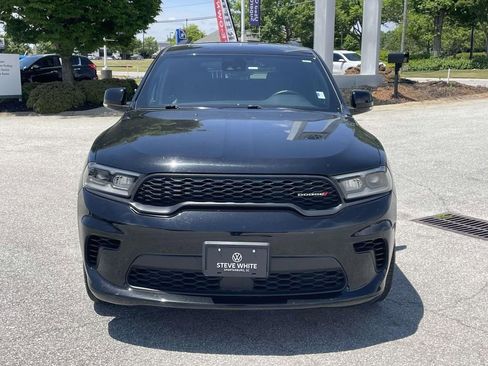 Used 2024 Dodge Durango GT RWD image 2