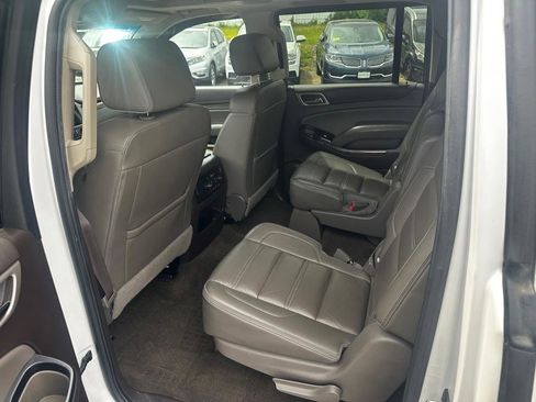 Used 2018 GMC Yukon XL Denali w/ Denali Ultimate Package AWD/4WD image 10