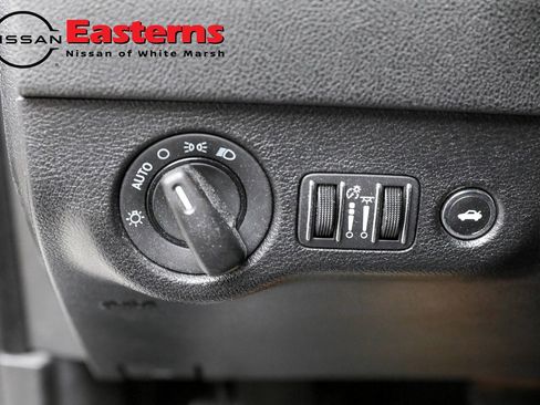 Used 2022 Dodge Charger SXT image 43