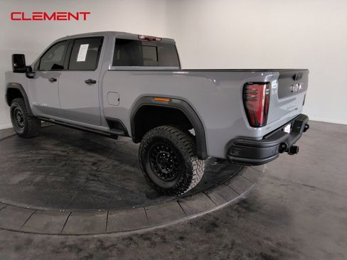 Used 2024 GMC Sierra 2500 AT4X w/ AT4X AEV Edition image 6