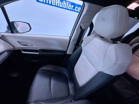 Used 2025 Toyota Sienna Limited image 34