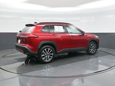 Certified 2025 Toyota Corolla Cross XLE AWD/4WD image 7