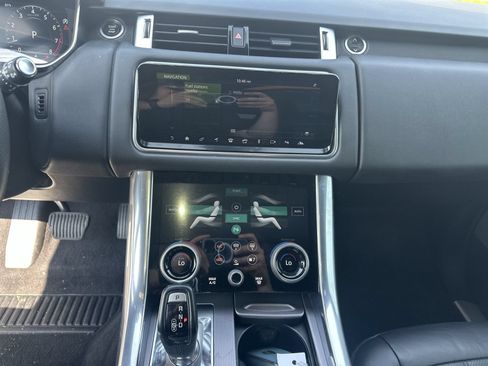 Used 2019 Land Rover Range Rover Sport HSE AWD/4WD image 13