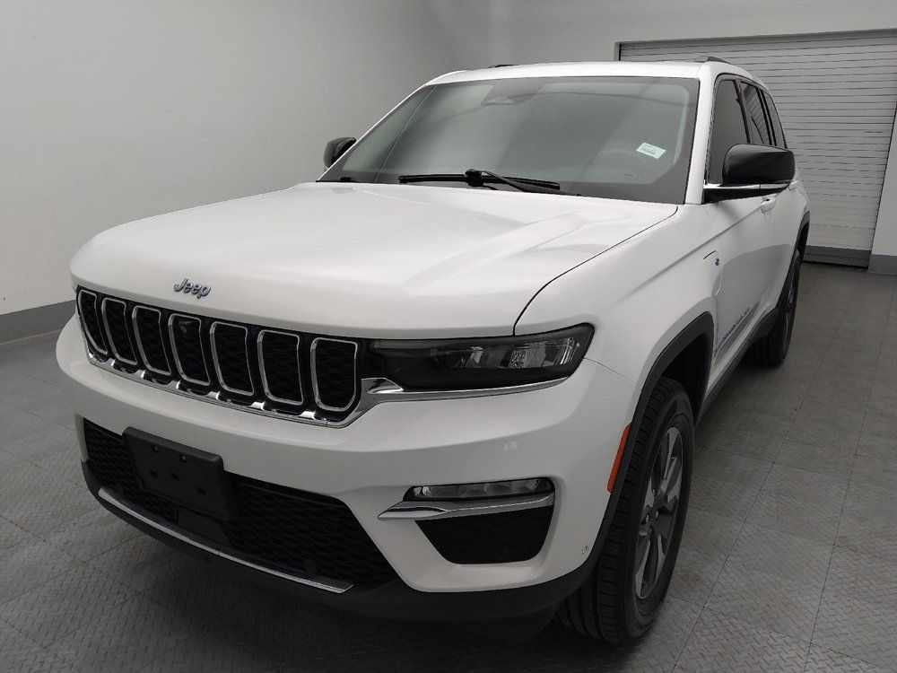 Used 2022 Jeep Grand Cherokee Limited 4xe w/ Luxury Tech Group II AWD/4WD image 15