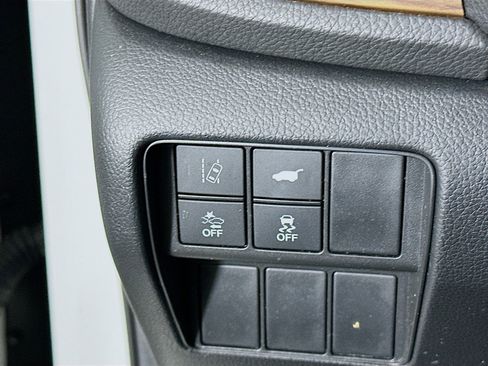 Used 2018 Honda CR-V EX-L image 16