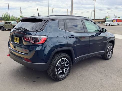 New 2026 Jeep Compass Trailhawk AWD/4WD image 30