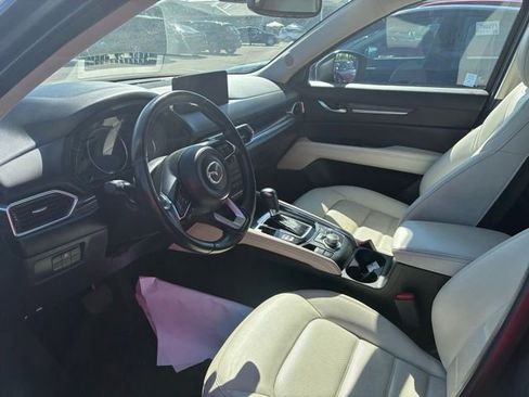 Used 2022 MAZDA CX-5 AWD 2.5 S w/ Premium Package image 3