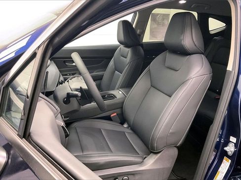 Certified 2025 Nissan Murano SV w/ Cargo Package image 16