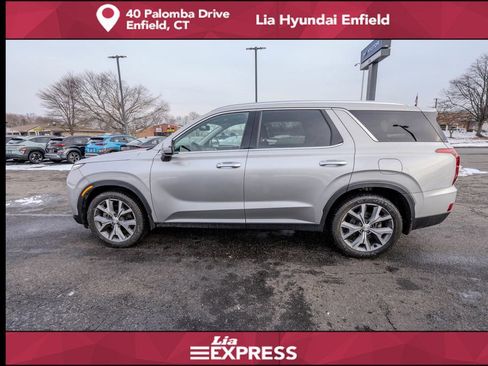 Used 2022 Hyundai Palisade SEL w/ Premium Package FWD image 4