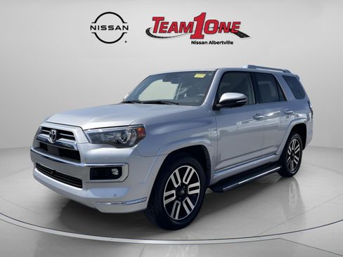 Used 2024 Toyota 4Runner Limited RWD image 4