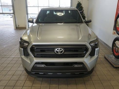 New 2026 Toyota Tacoma SR5 image 14