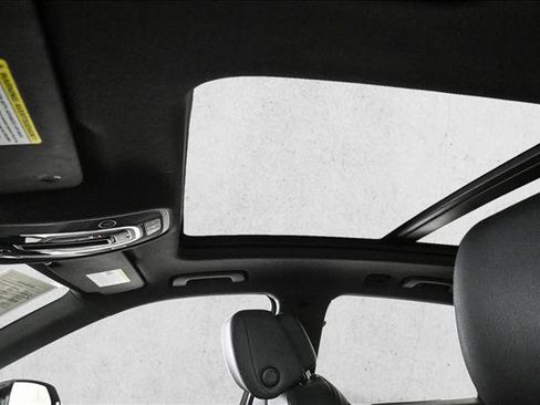 Used 2020 Audi Q5 Premium image 16