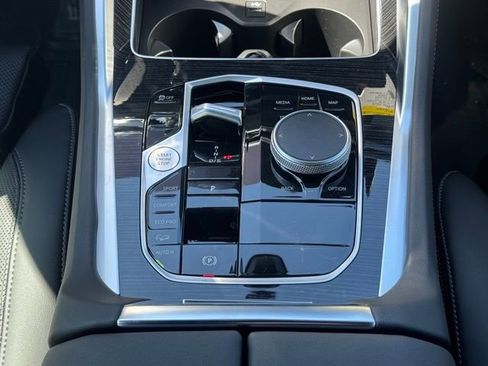 New 2026 BMW X6 xDrive40i image 19