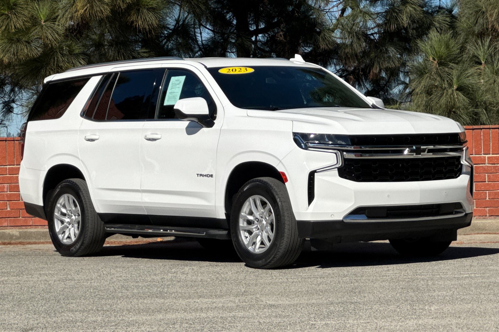 Used 2023 Chevrolet Tahoe LS w/ Driver Alert Package AWD/4WD image 2