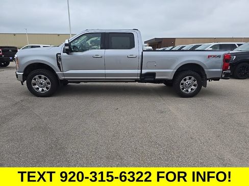 Used 2023 Ford F350 Lariat w/ Lariat Ultimate Package AWD/4WD image 3