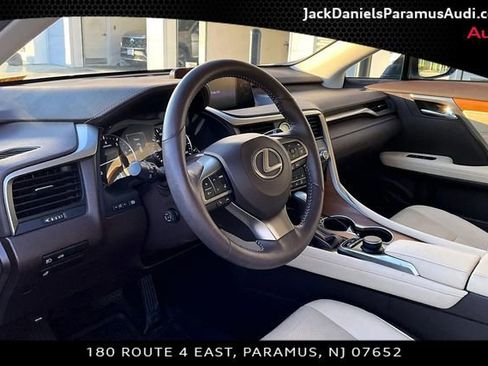 Used 2017 Lexus RX 350 AWD w/ Premium Package image 11