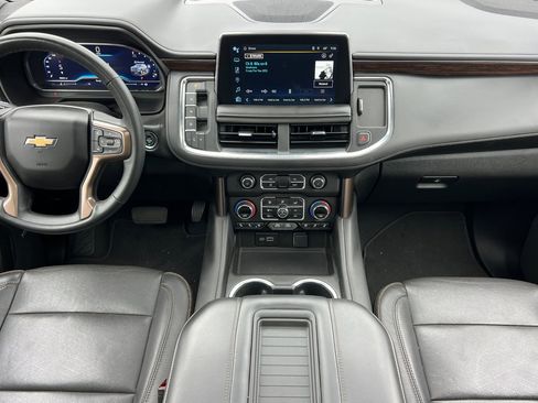 Used 2024 Chevrolet Suburban High Country w/ Premium Package 2 image 15