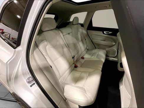 New 2026 Volvo XC60 B5 Ultra w/ Protection Package Premier image 13