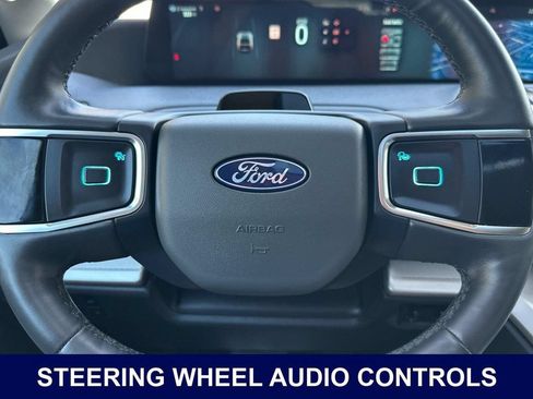 Used 2025 Ford Expedition Max Active AWD/4WD image 30