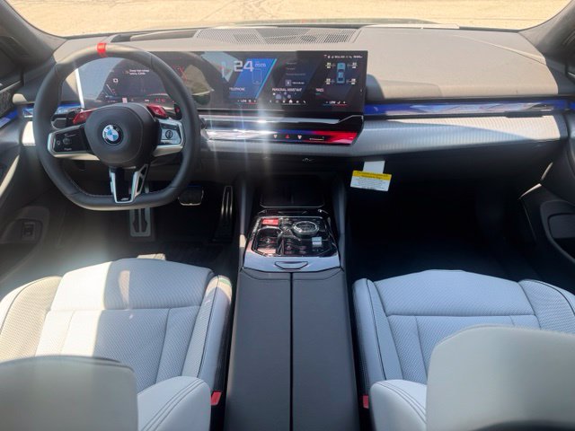 New 2027 BMW M5 Touring AWD/4WD image 16