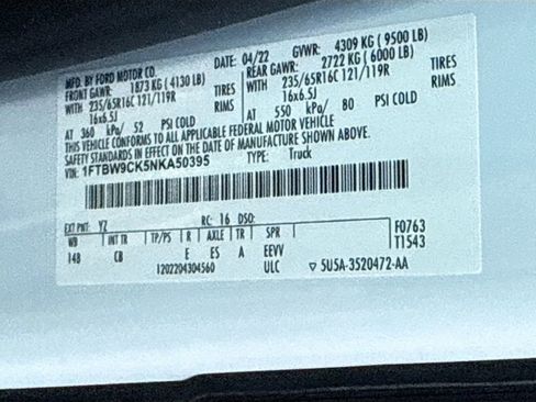 Used 2022 Ford E-Transit Medium Roof w/ Load Area Protection Package image 31