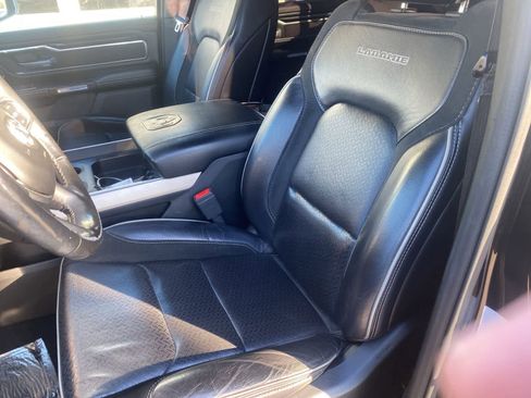 Used 2019 RAM 1500 Laramie image 12