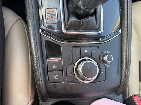 Used 2019 MAZDA CX-5 Touring FWD image 15